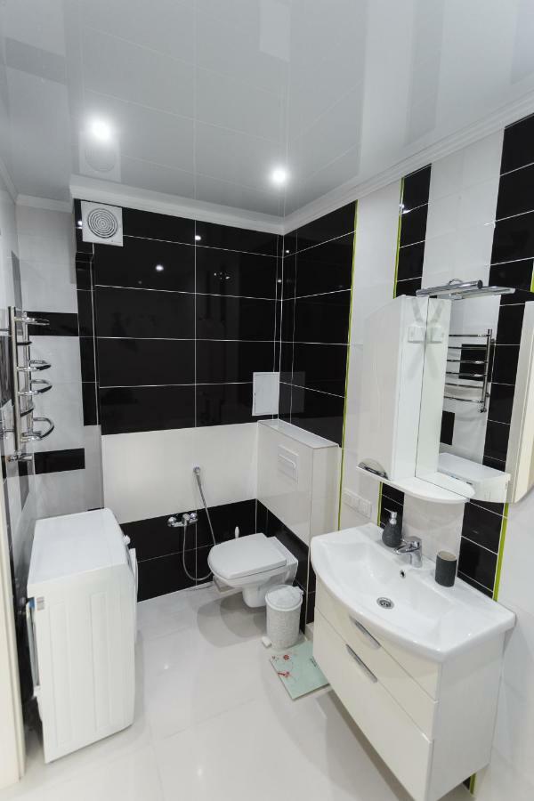 Апартаменты Вероника Kamianets-Podilskyi Ngoại thất bức ảnh